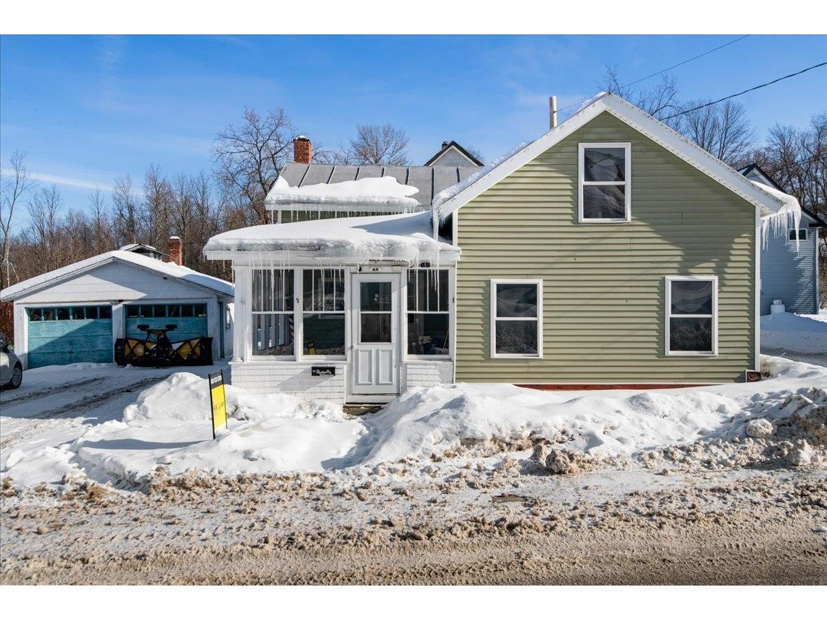 49 Eastern Avenue, Richford