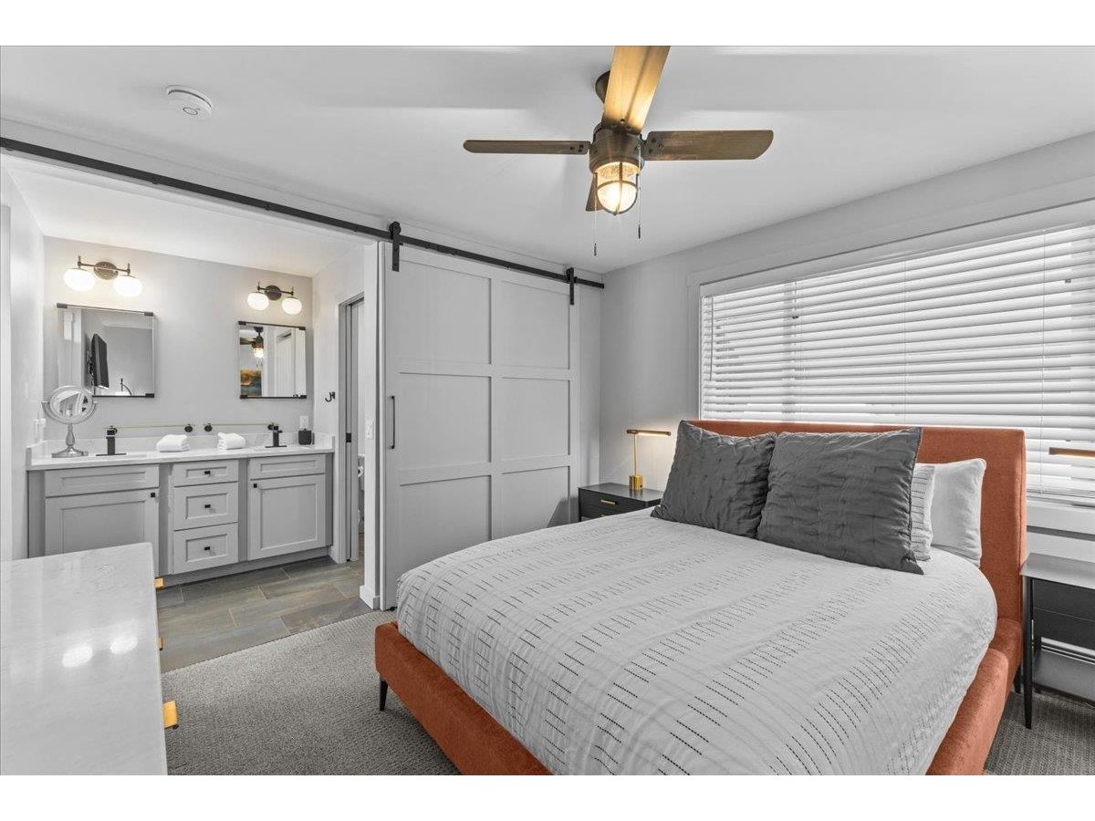261 Village Green Drive, Stowe