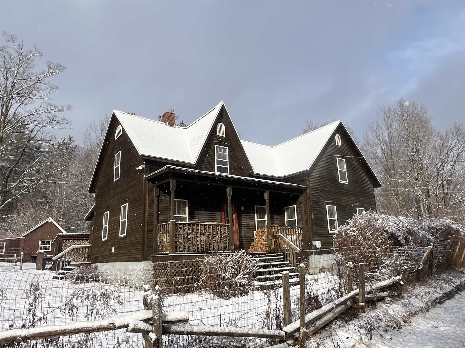 725 VT Route 15, Underhill