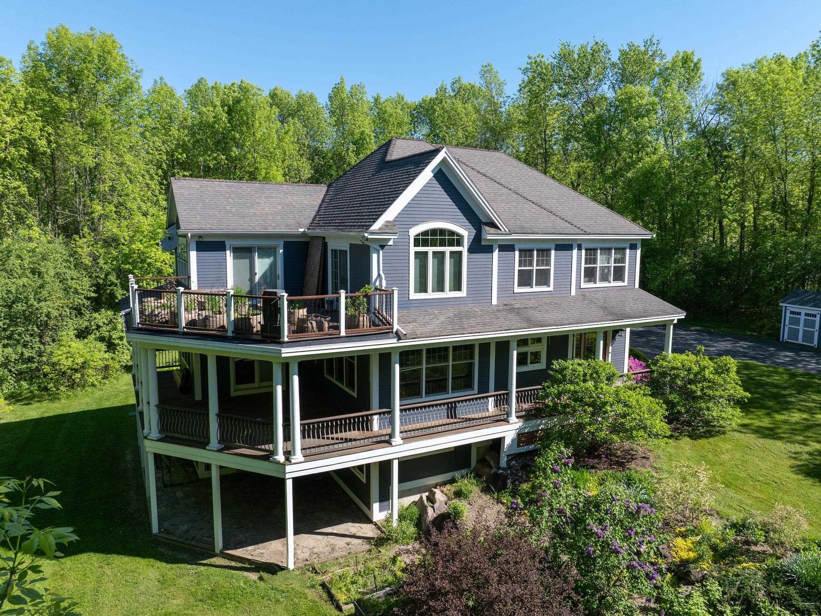 45 East Shore North, Grand Isle