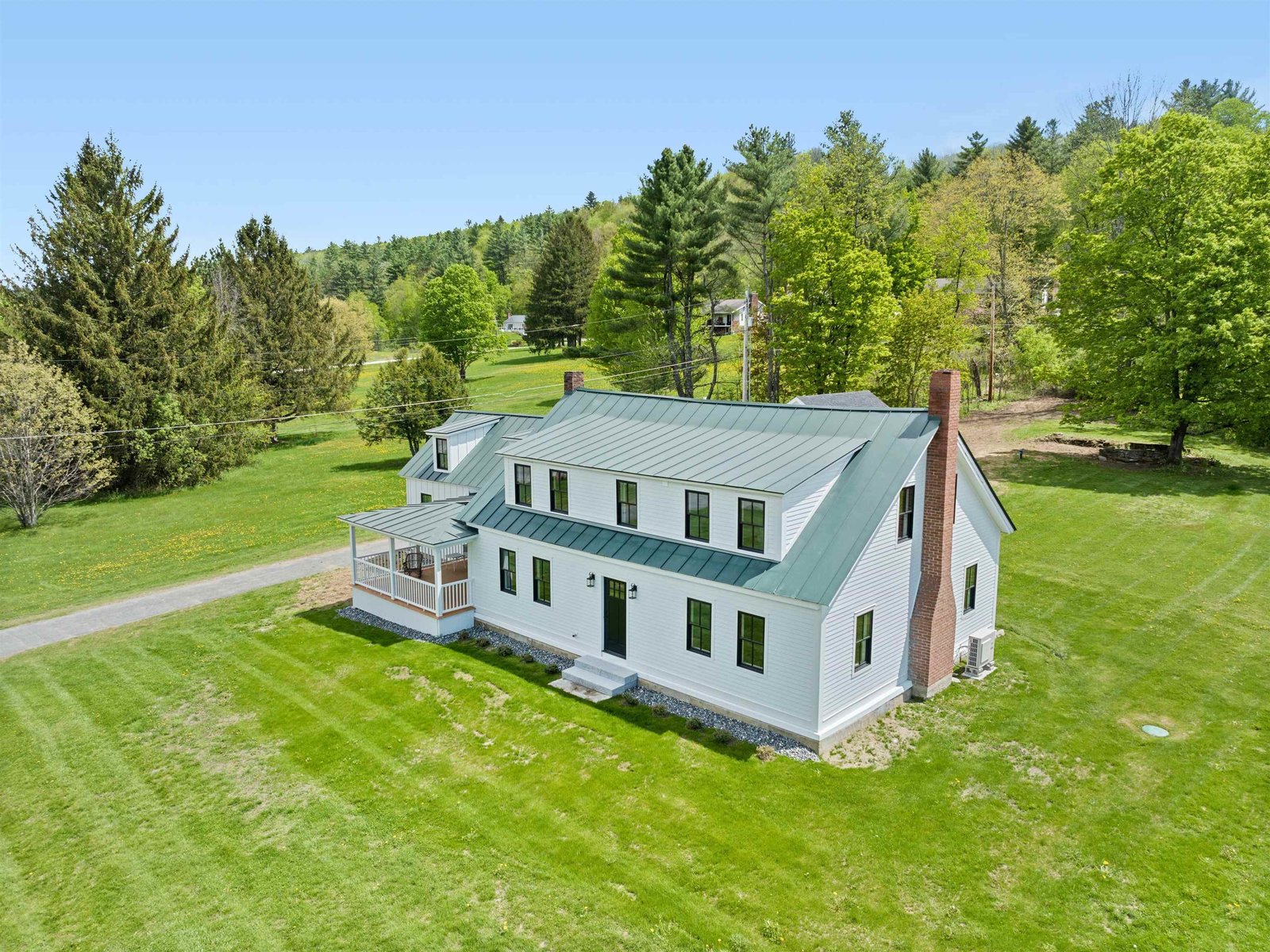 1234 Pucker Street, Stowe