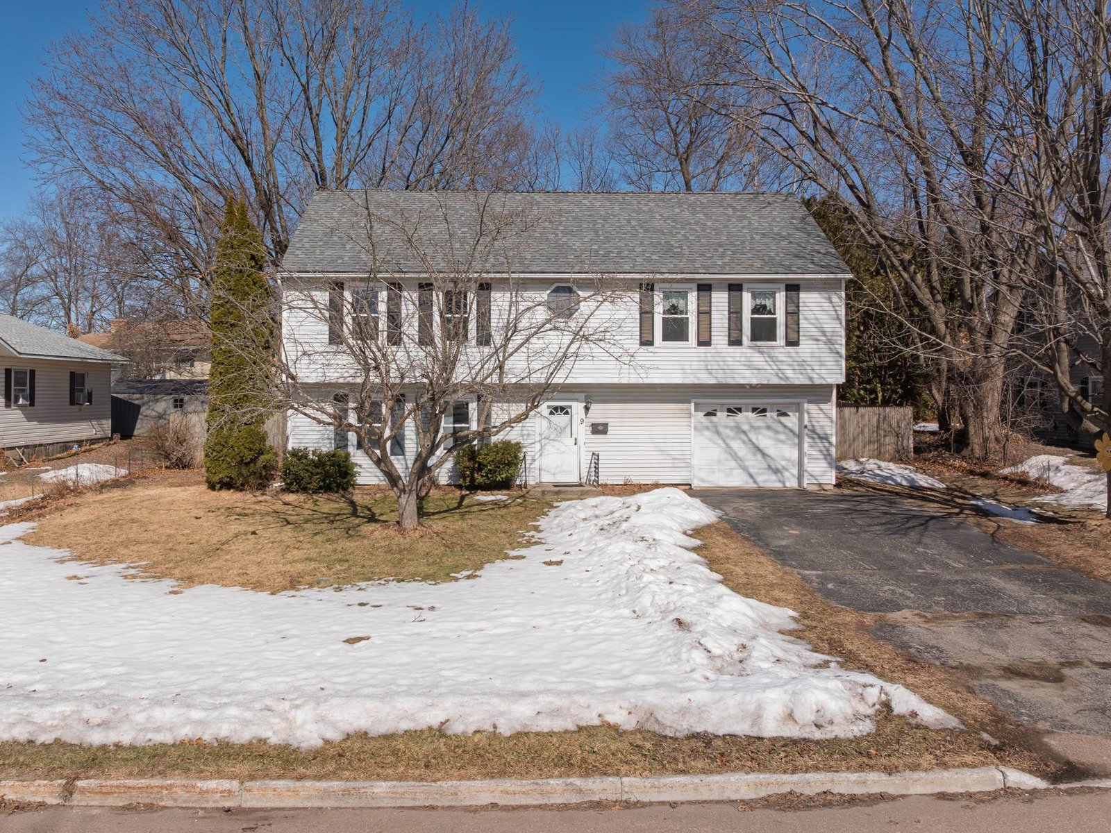 9 Gamelin Court, Winooski