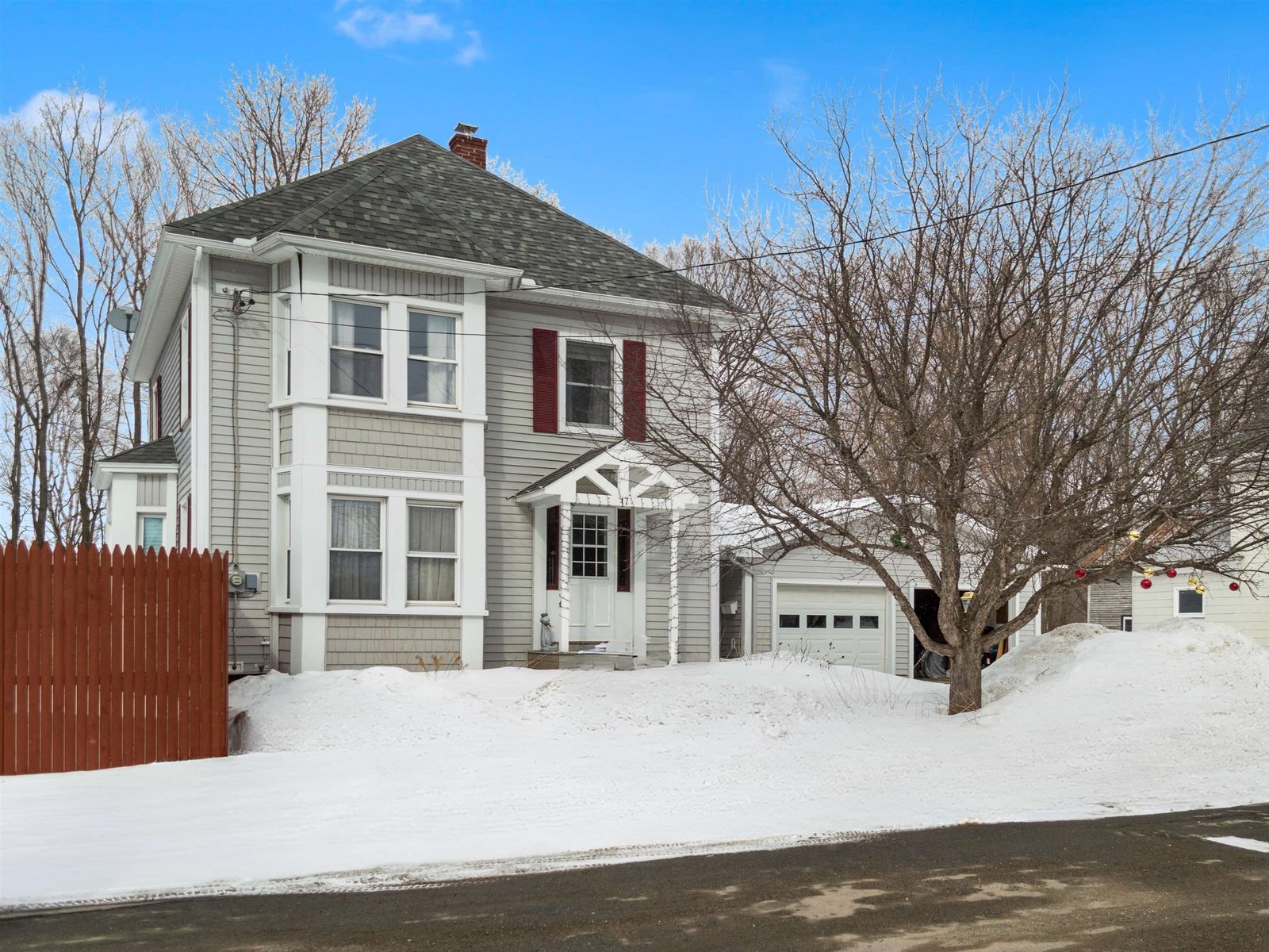 17 Northern Avenue, Newport City
