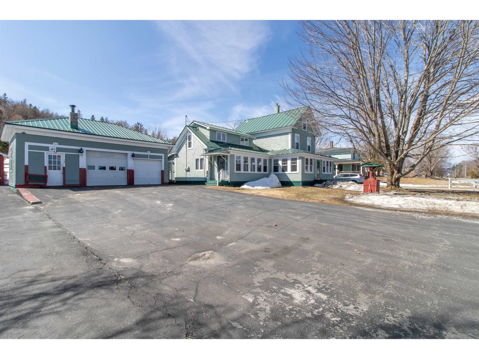 356 Pleasant Street, Brighton