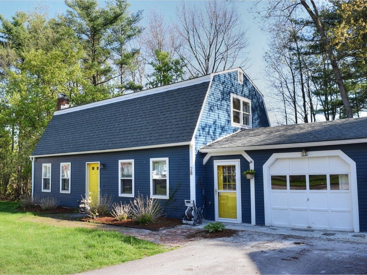 28 Red Cedar Lane, Shelburne