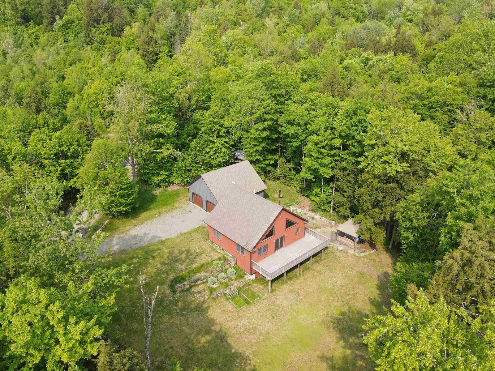 352 Currier Hill Drive, Irasburg