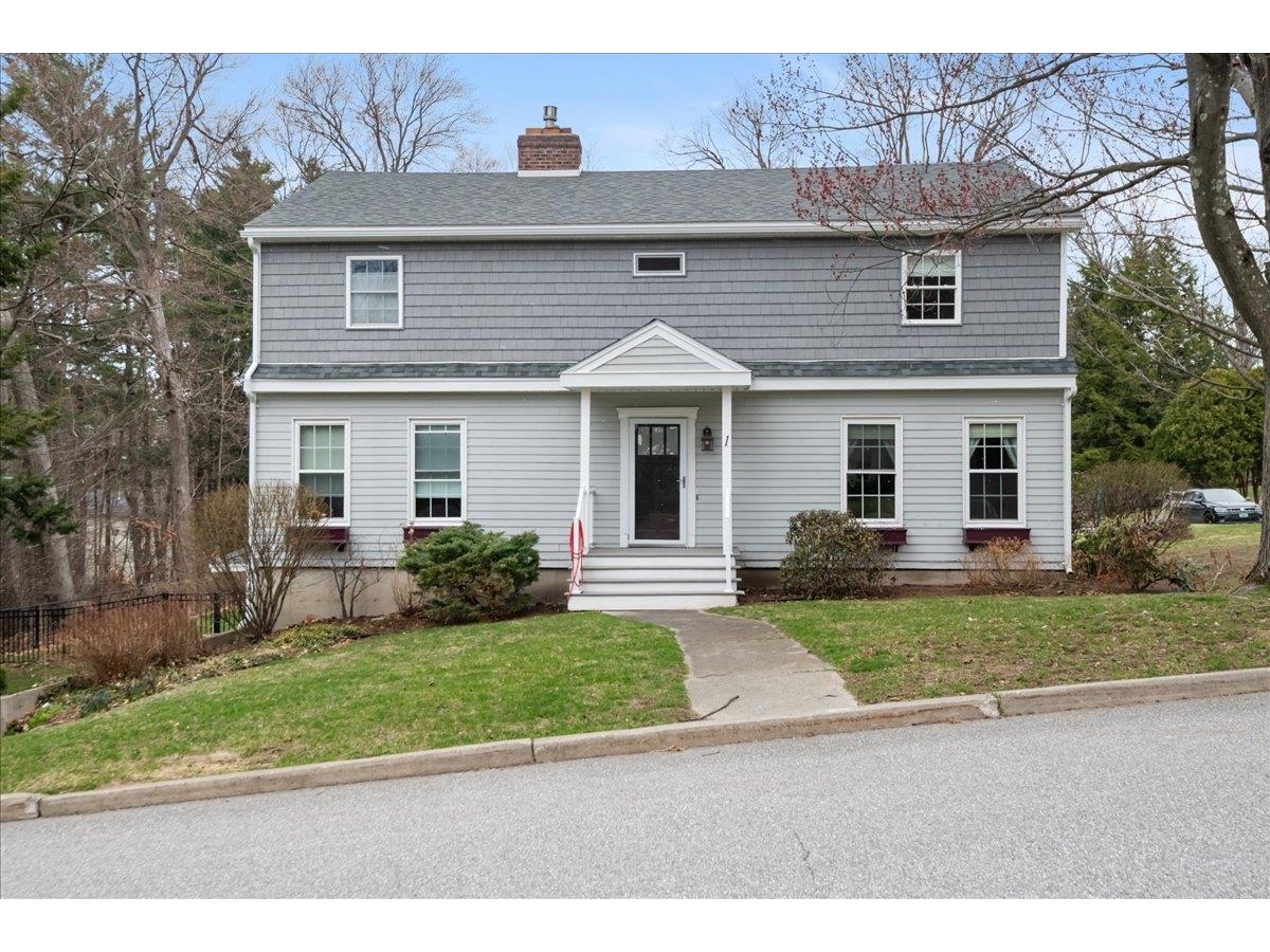 1 Quail Run, South Burlington