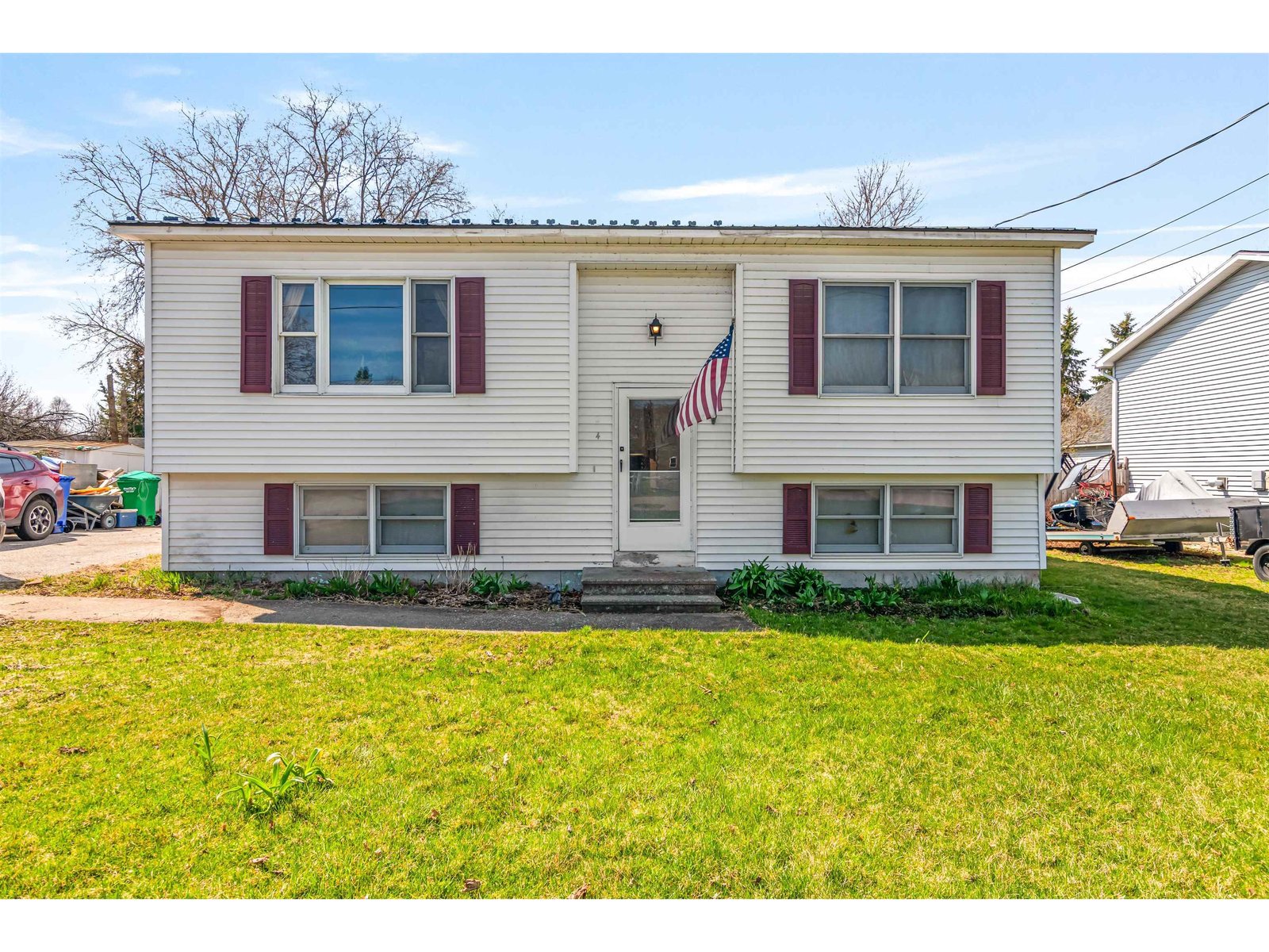 4 Bowles Lane, St. Albans City