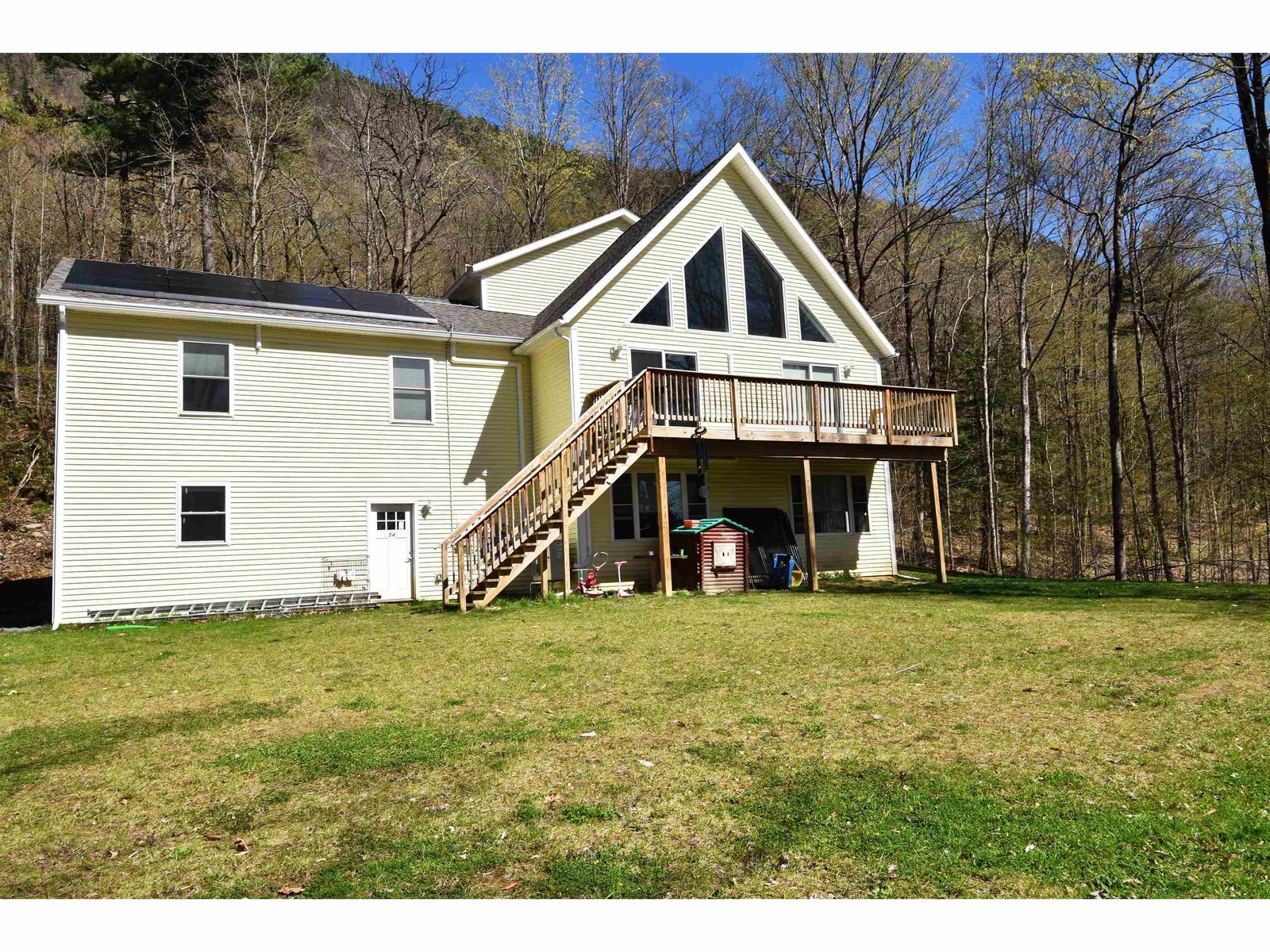 54 Forest Ridge Drive, Bristol
