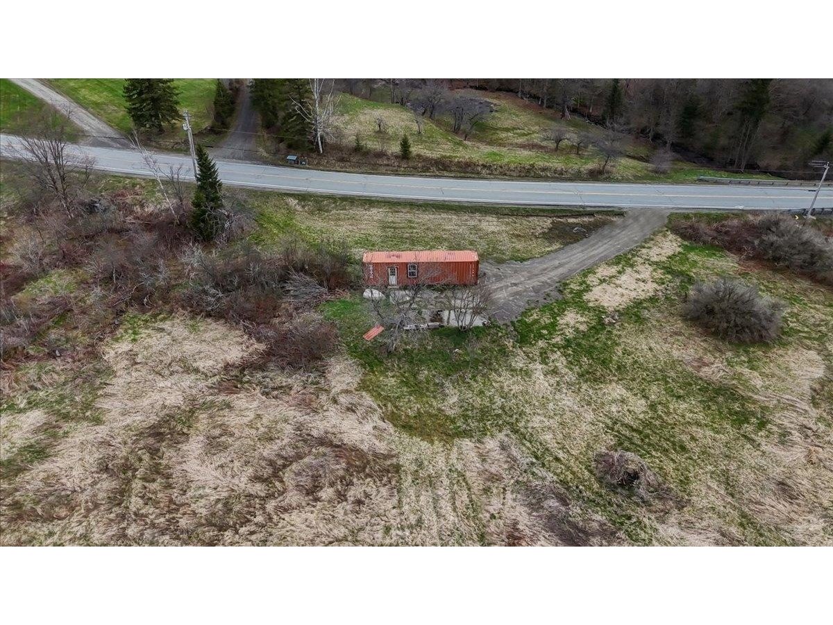 6847 Vermont Route 122, Sheffield