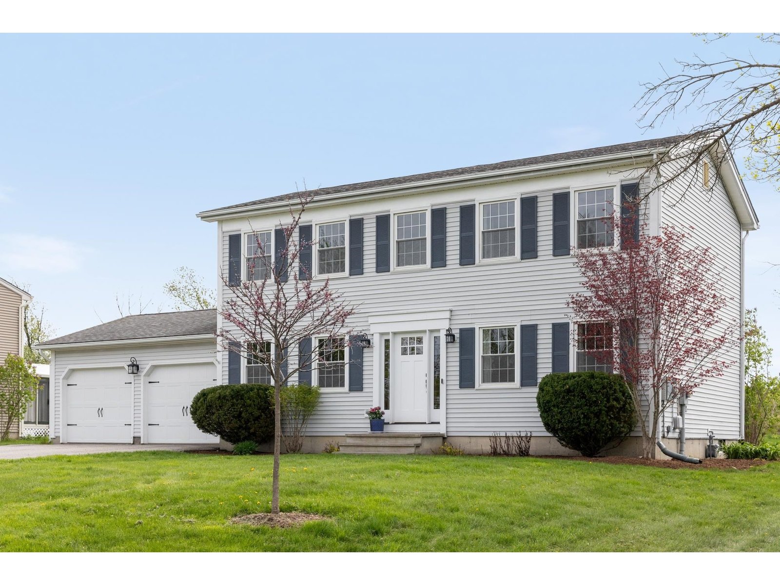 66 Chamberlin Lane, Williston