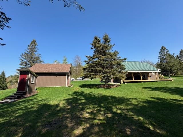 287 Flagg Pond Road, Stannard