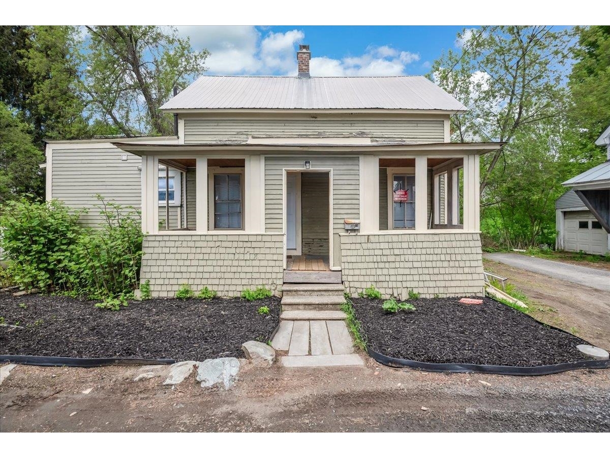 16 Shurtleff Place, Barre City