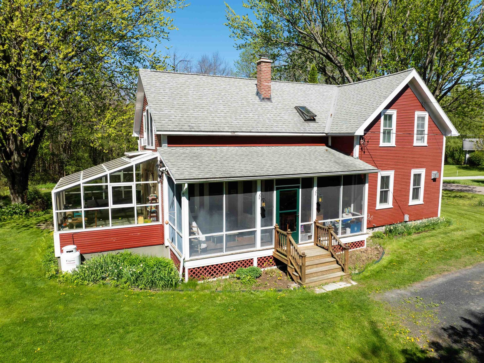 825 South End Road, North Hero