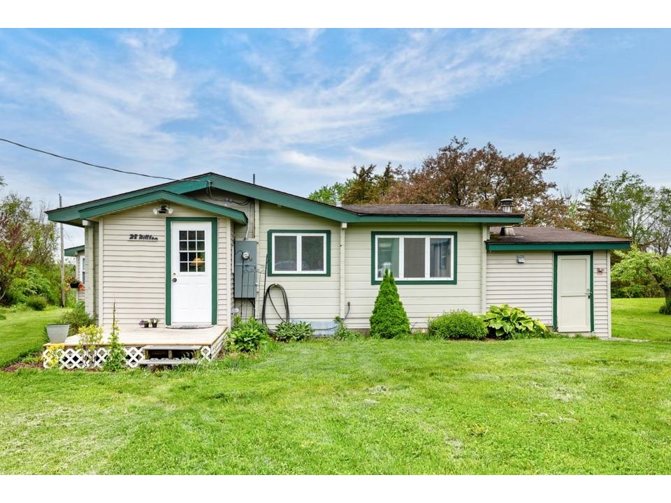 28 Hilltop Road, Alburgh