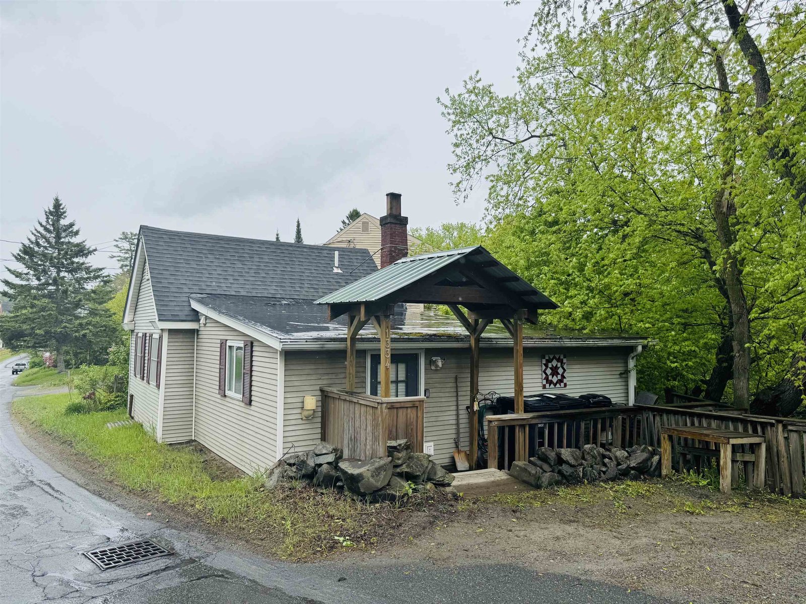 1334 Back Center Road, Lyndon