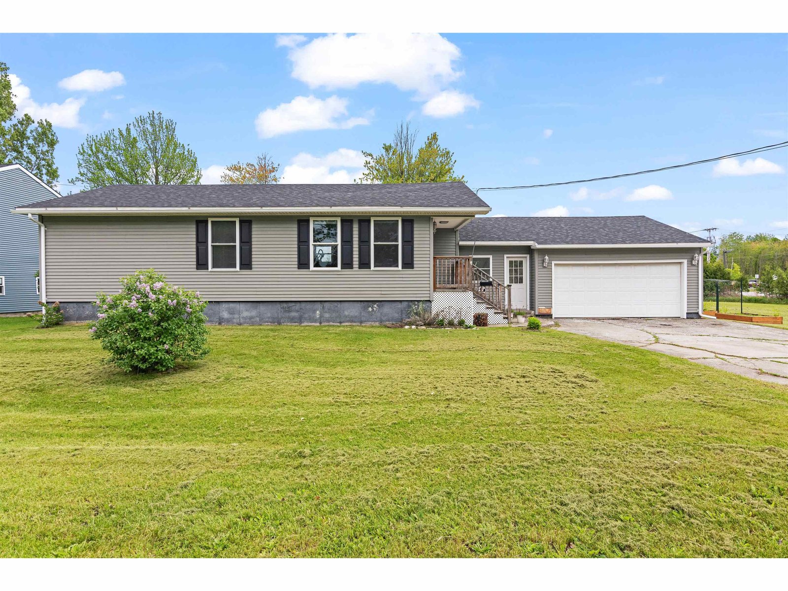 6 Brown Avenue, Swanton