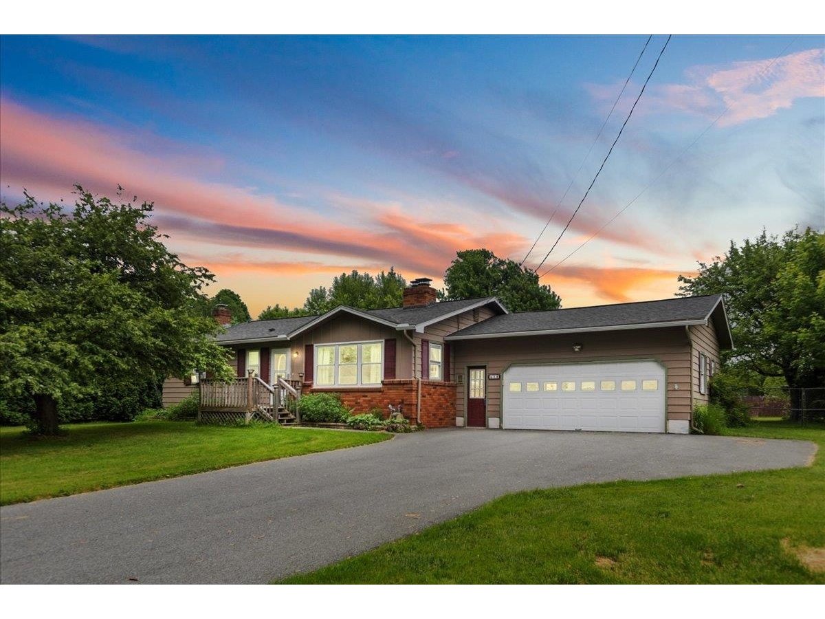 34 Sundown Drive, Williston