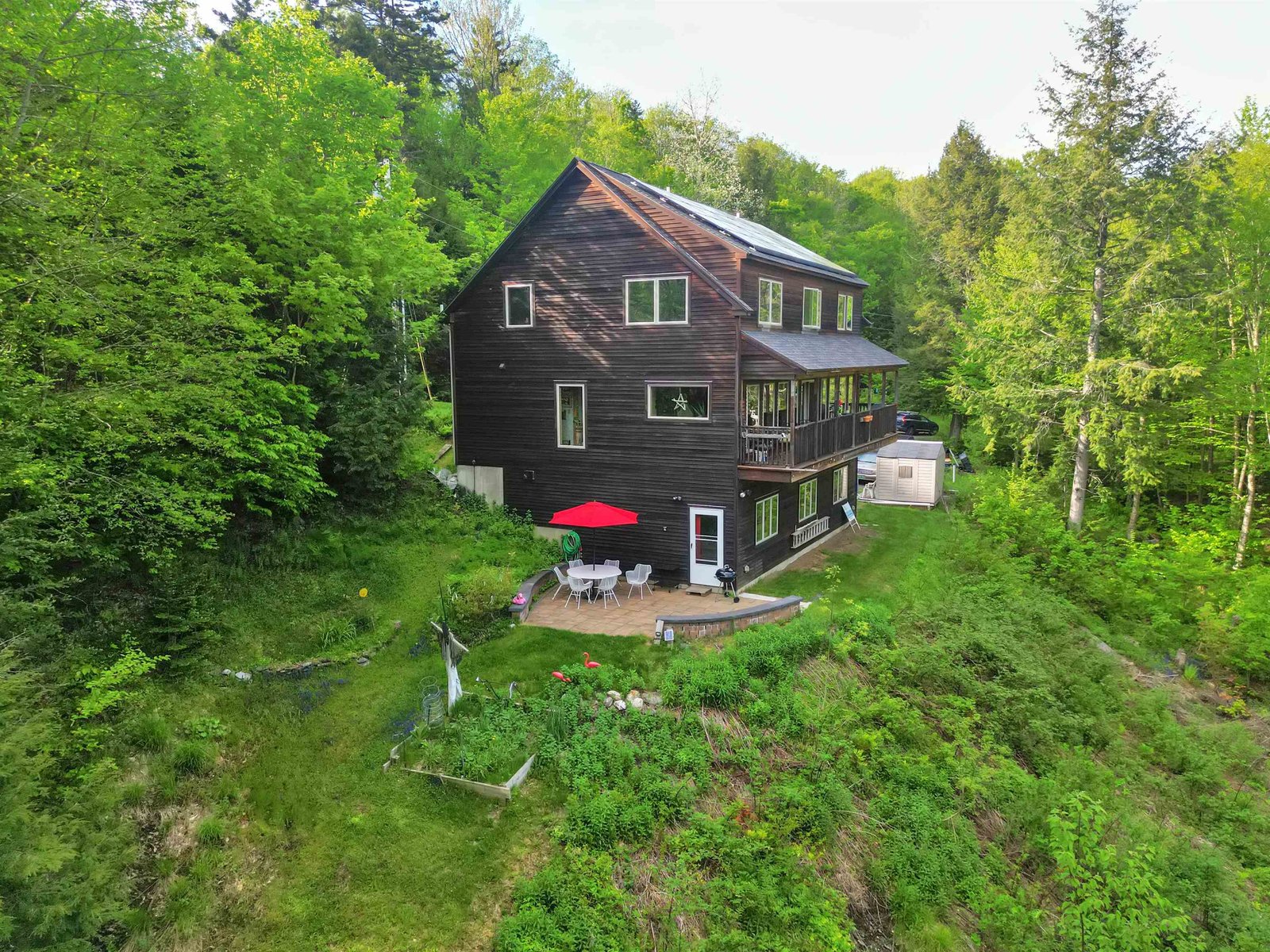 132 Lake Road, Warren