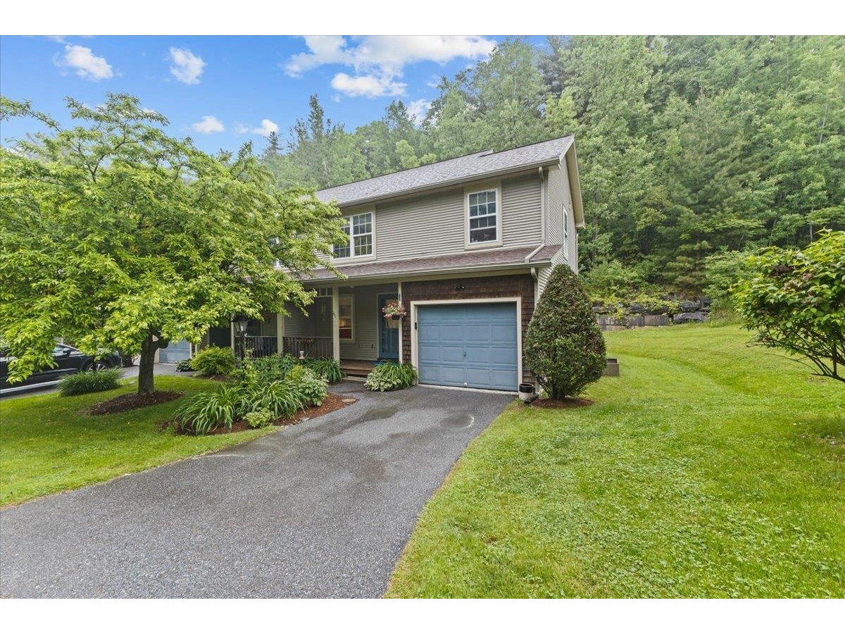 112 Rita Road, Williston