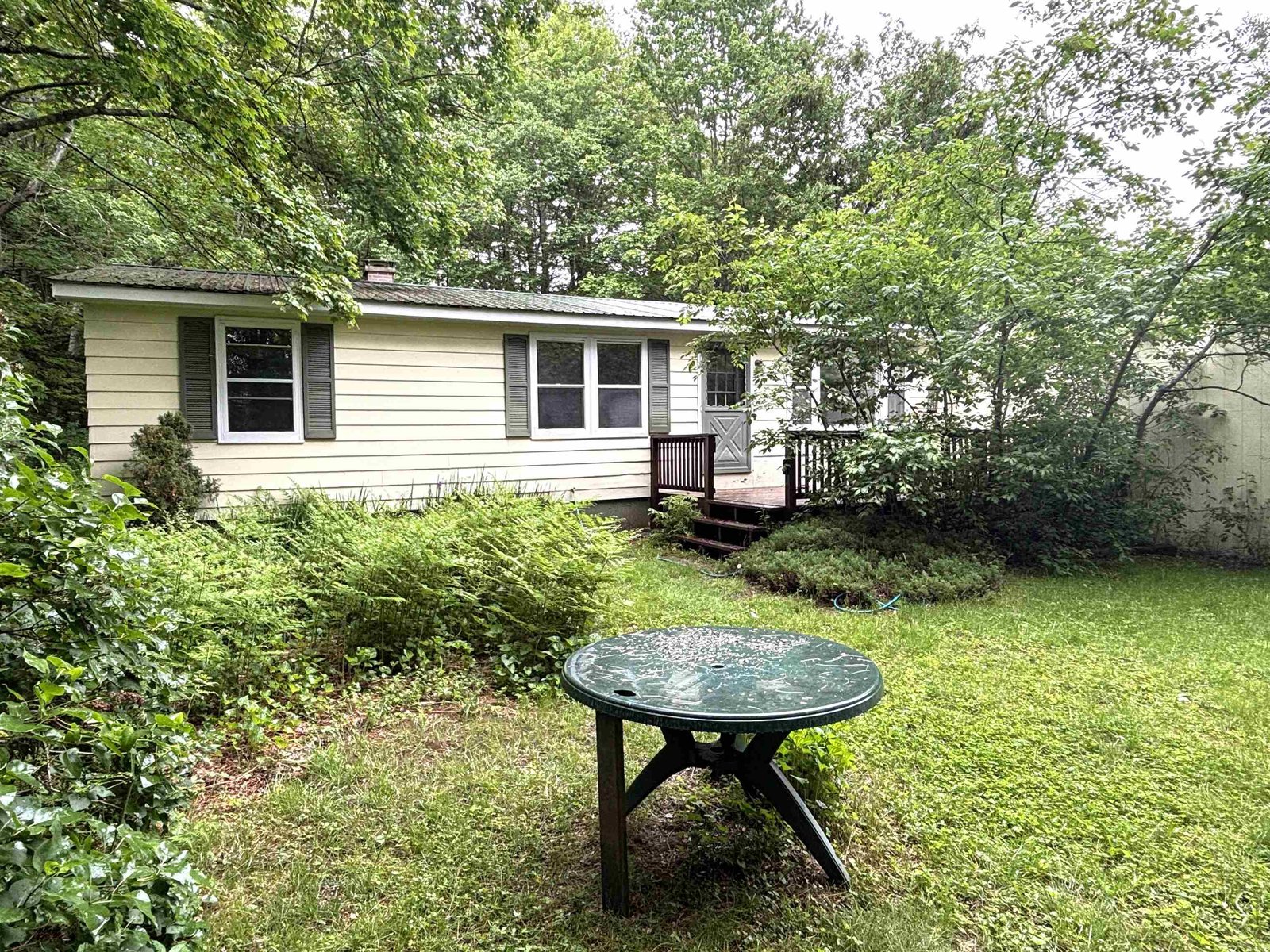 79 Joes Pond Road, Morristown