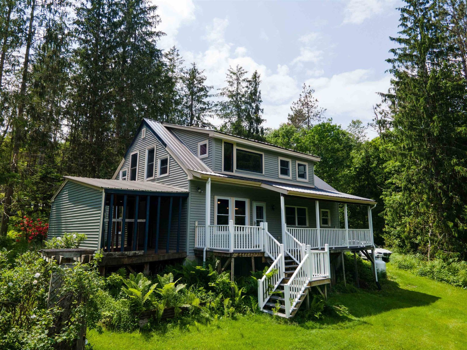 23 Range Road, Underhill