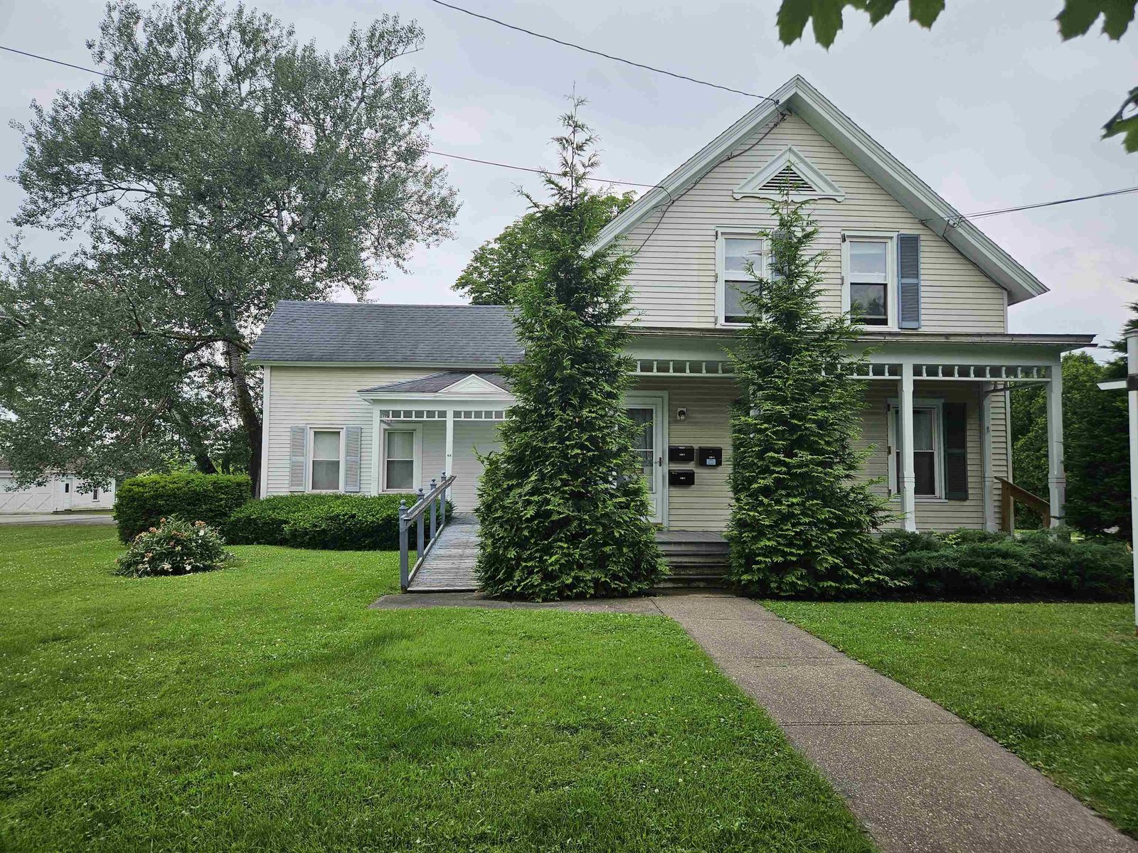62 Court Street, Middlebury