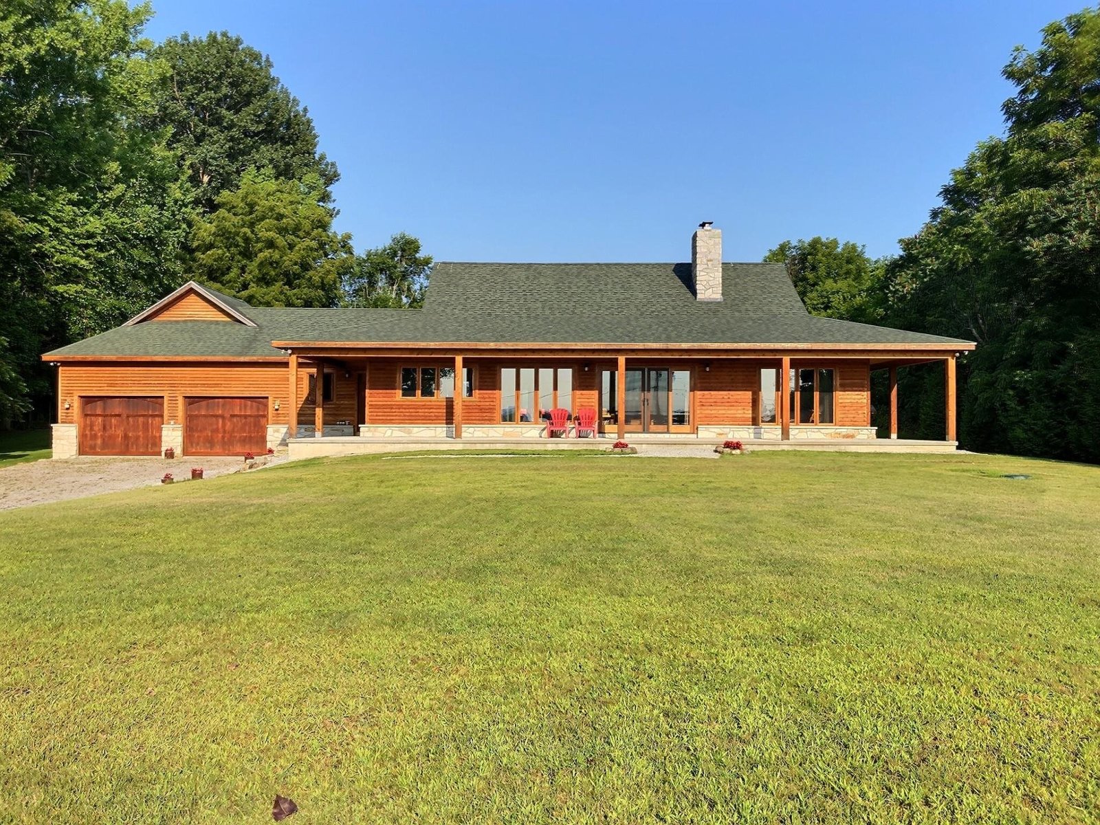 1099 E Shore Road, Isle La Motte