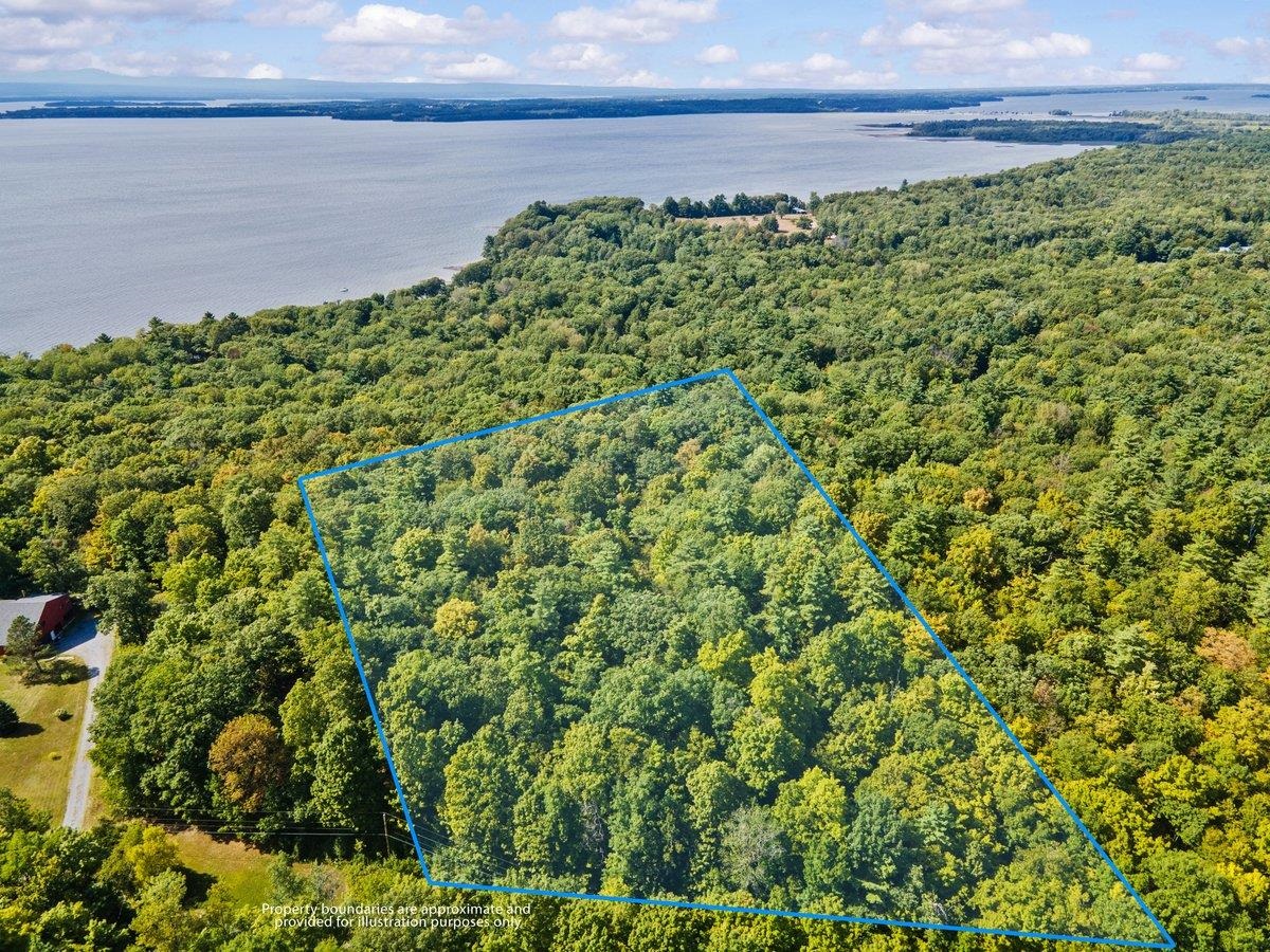 514 Red Rock Road, Colchester