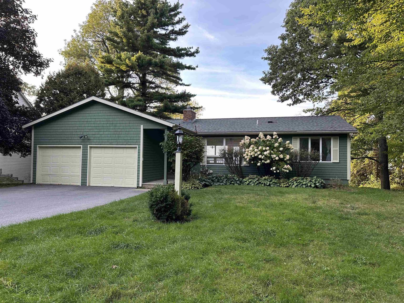 304 Thayer Bay Road, Colchester