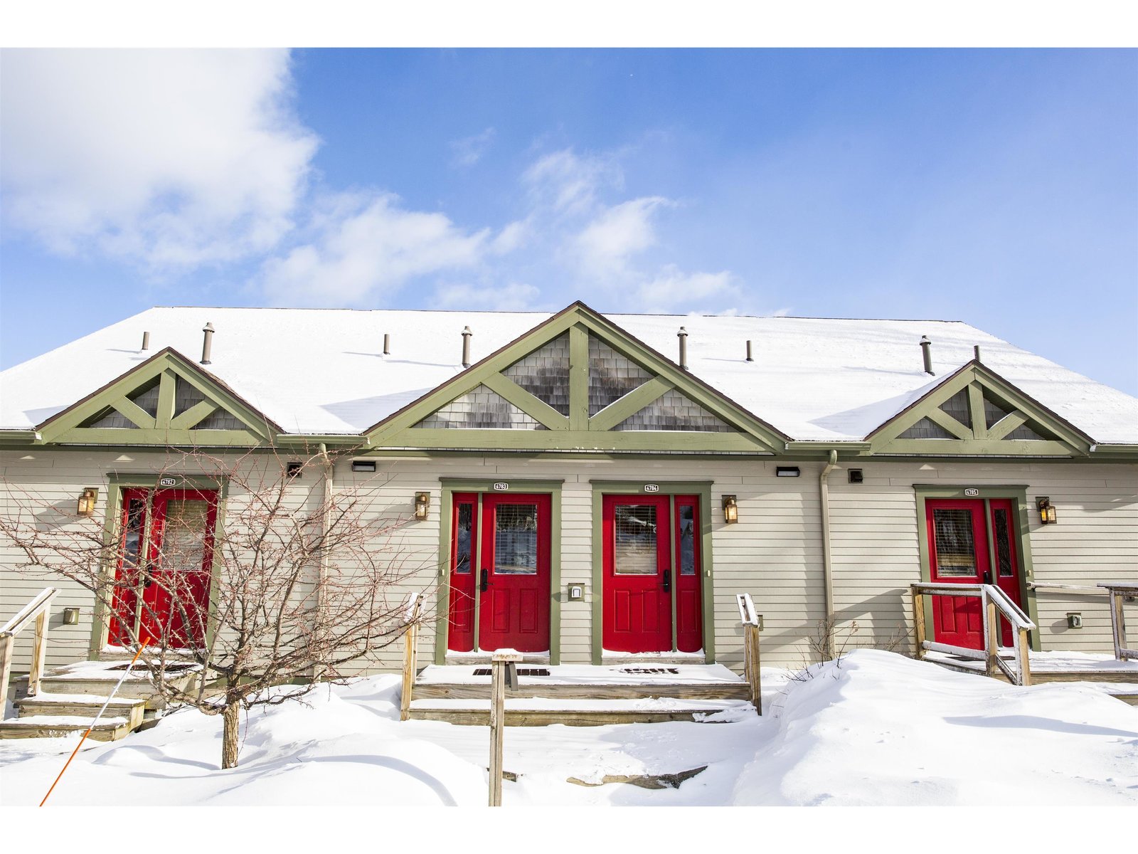 16 White Pine Drive, Jay