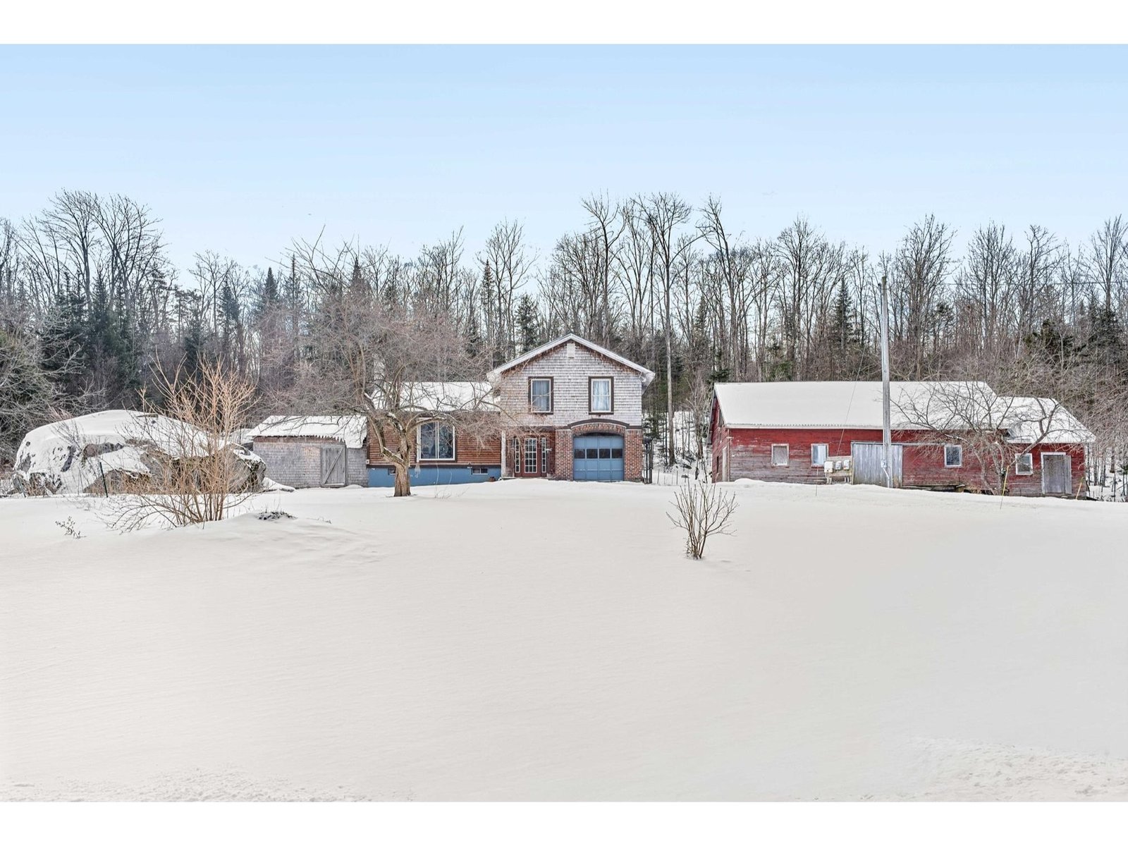 1422 Cabot Road, Woodbury