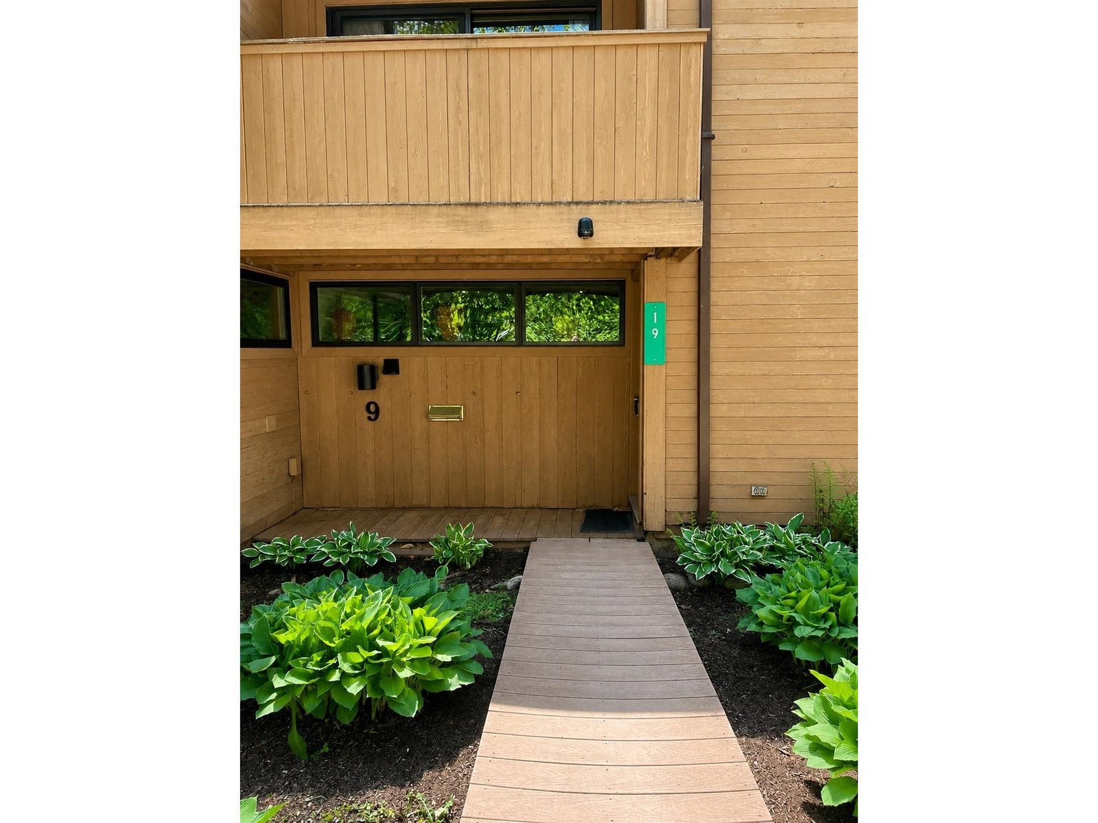 19 Timberline Drive, Warren