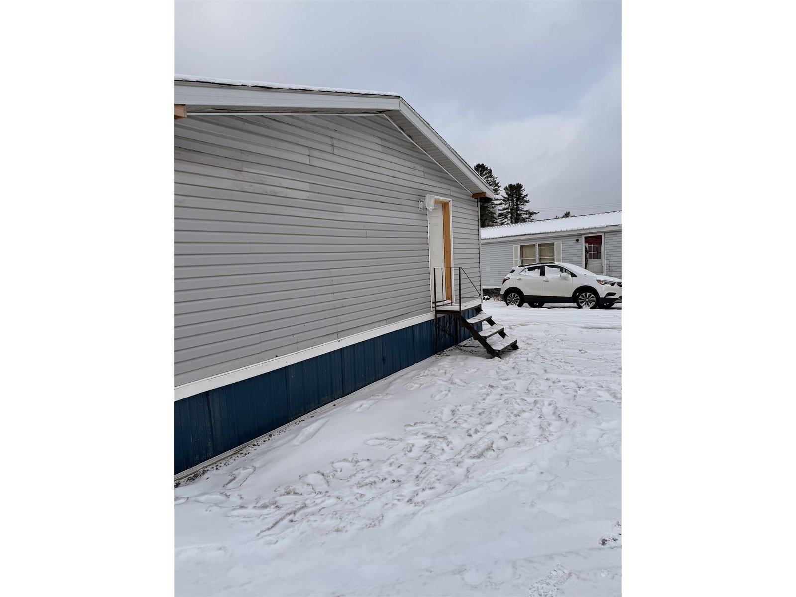 113 Railroad Street, Williamstown