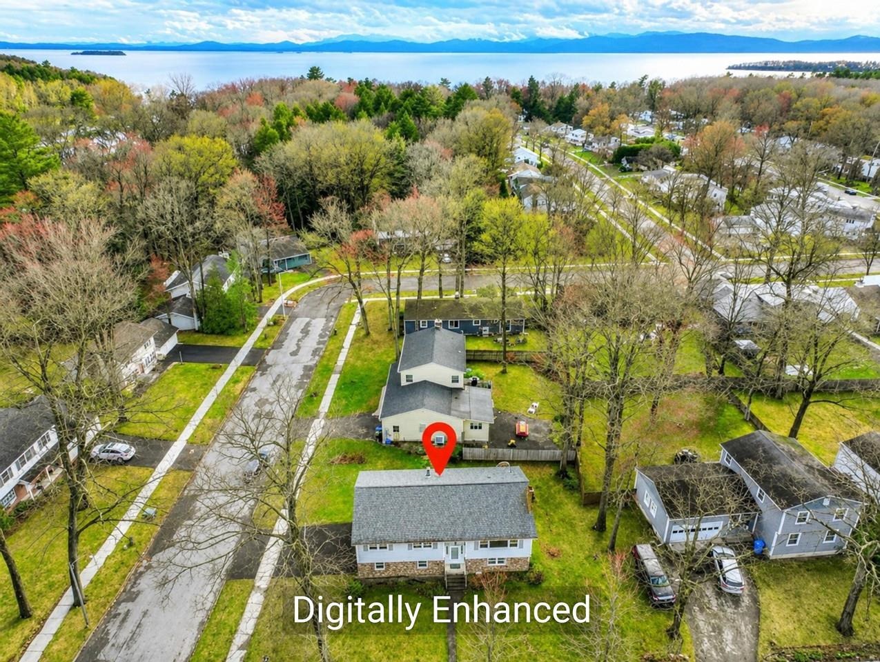 5 Birchwood Lane, Burlington