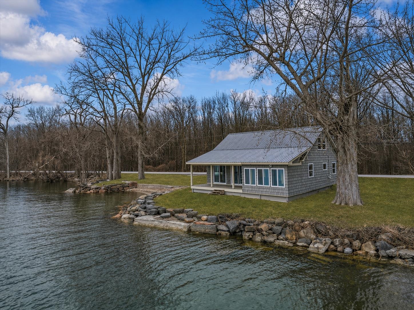 1223 Hathaway Point Road, St. Albans Town