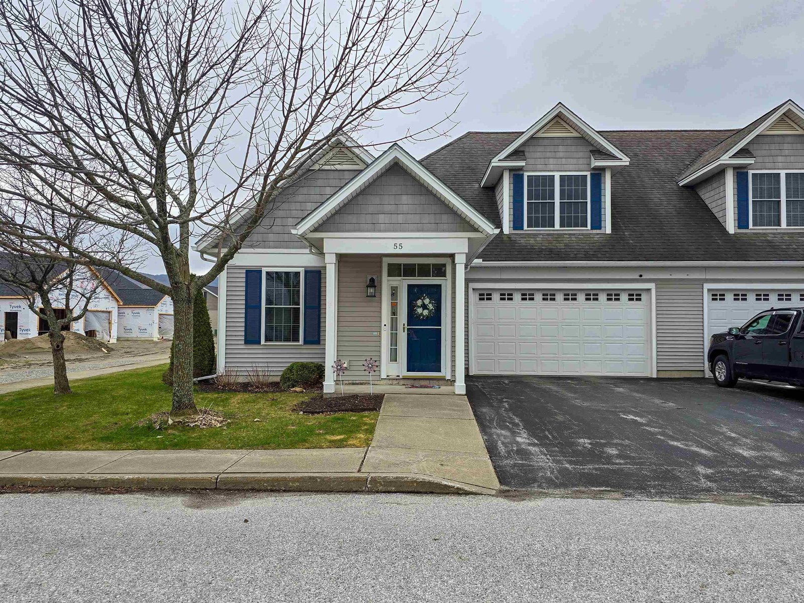 55 Garden Circle, St. Albans Town