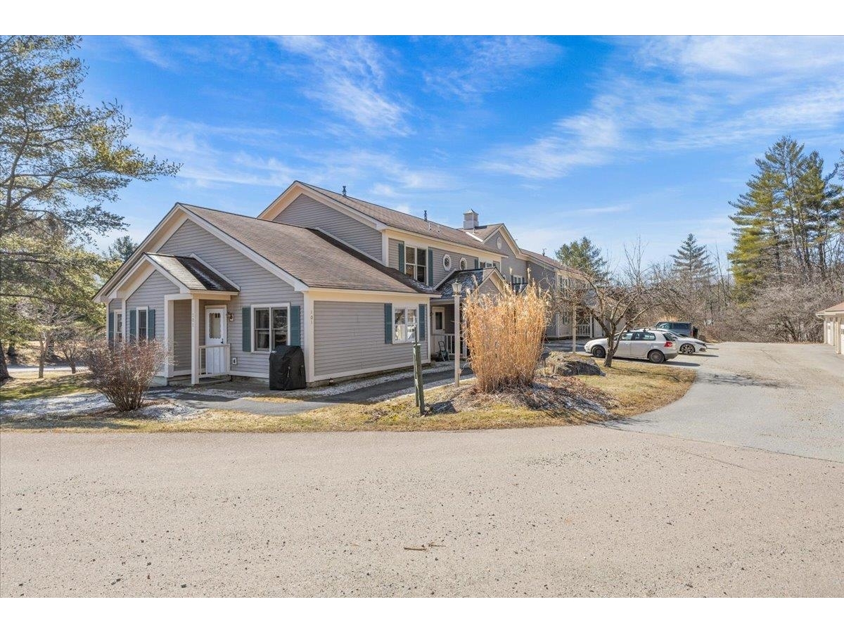 105 Acorn Drive, Waterbury