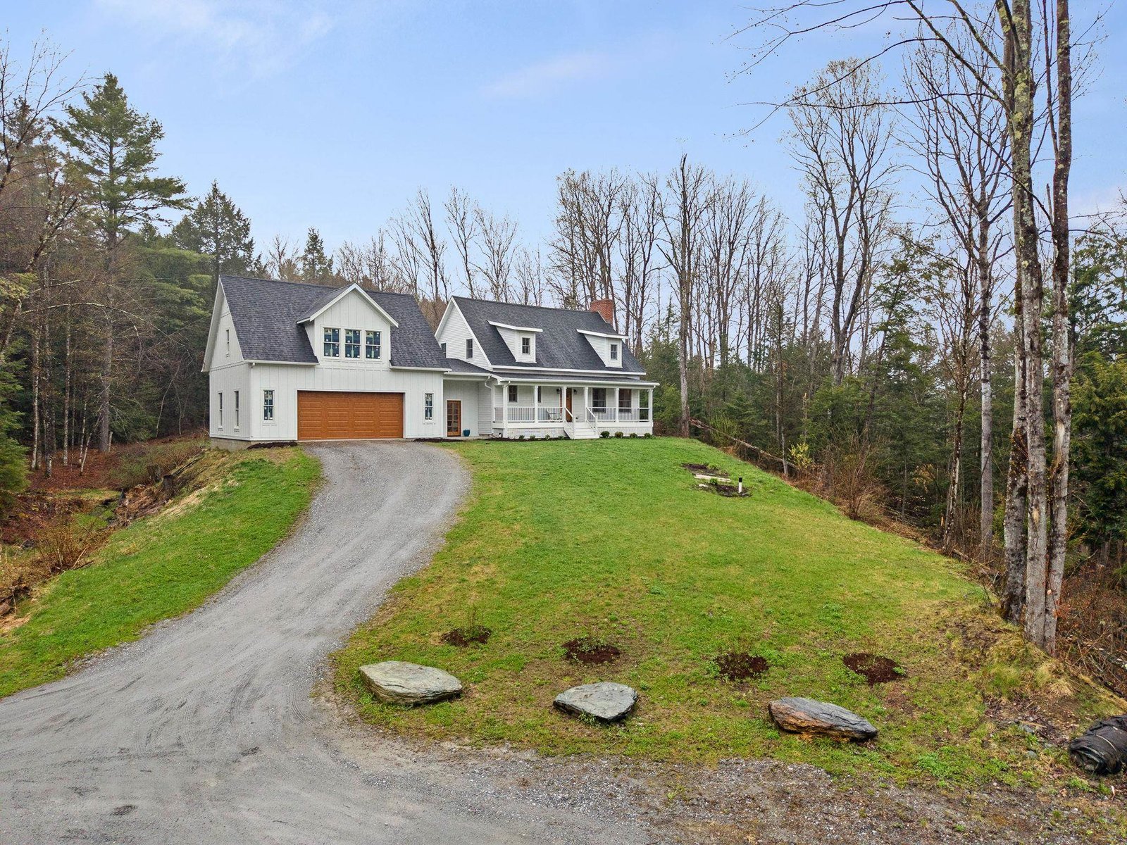 163 E Countryside Road, Waterbury