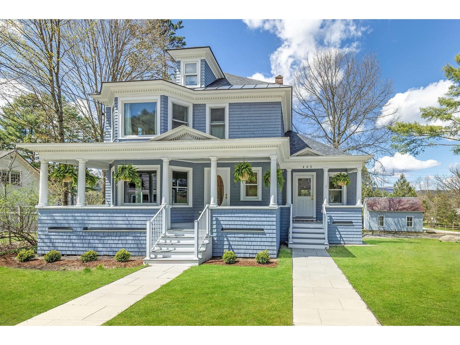 405 Maple Street, Stowe