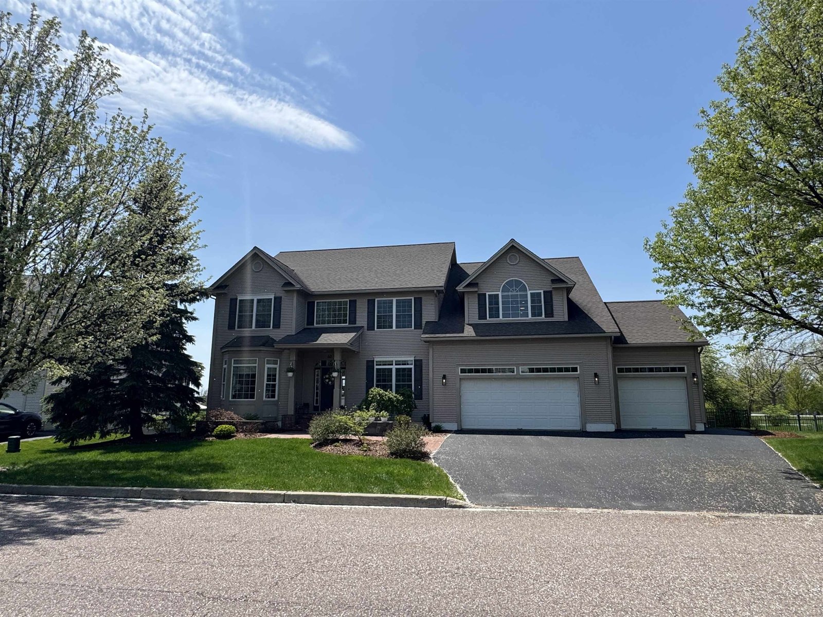 62 Crispin Drive, South Burlington