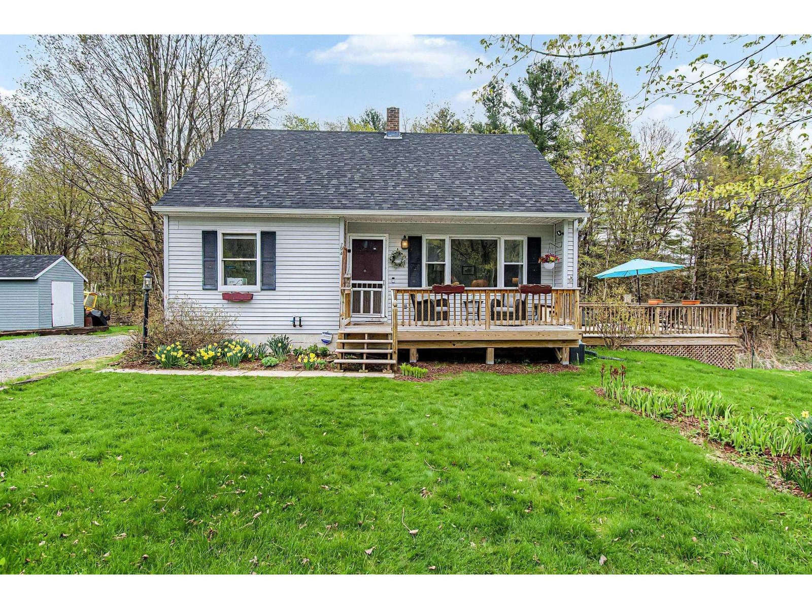 294 Poor Farm Road, Milton
