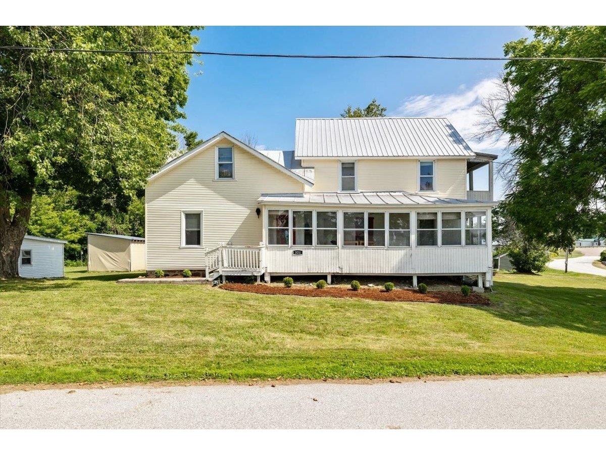 321 East Alburgh Road, Alburgh