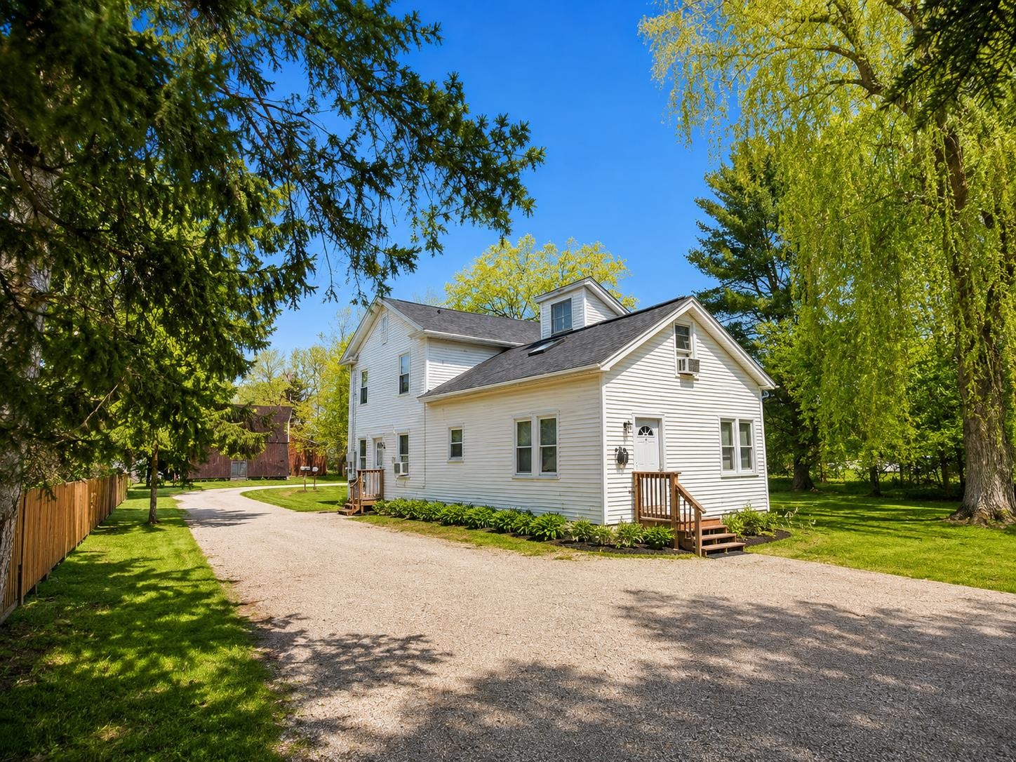 1963 Forest Dale Road, Brandon