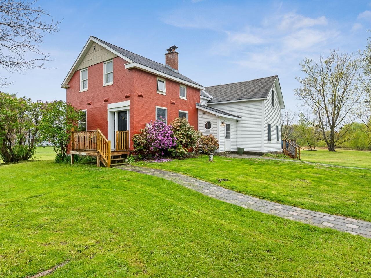 6437 US Route 7, Ferrisburgh