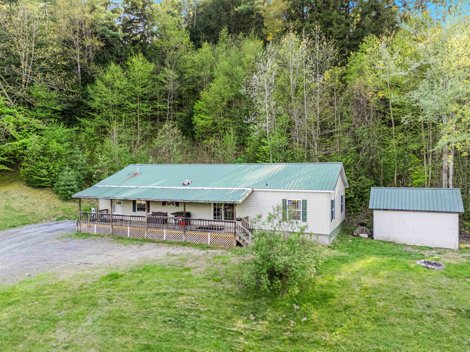 250 Sand Hill Road, Bethel