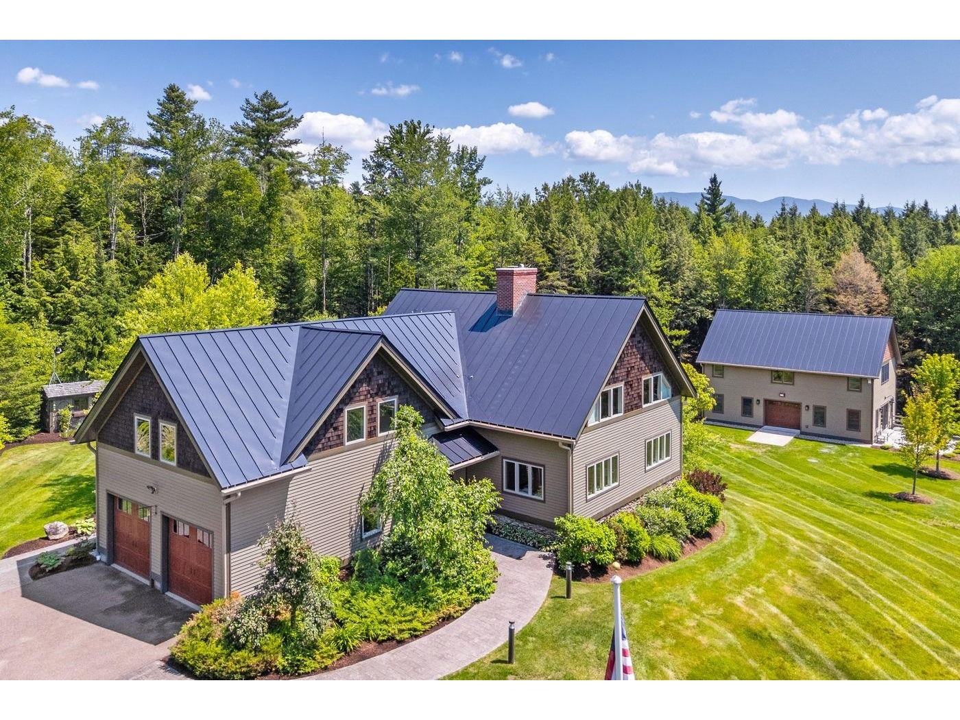 530 Houston Farm Road, Stowe