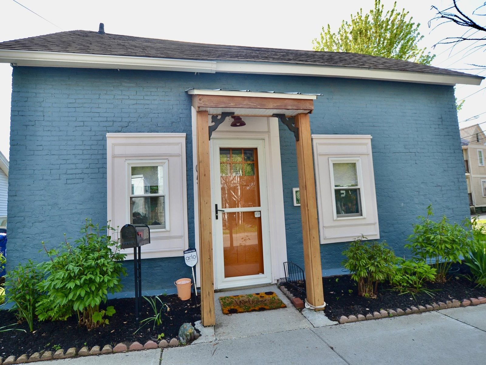 105 Lafountain Street, Burlington