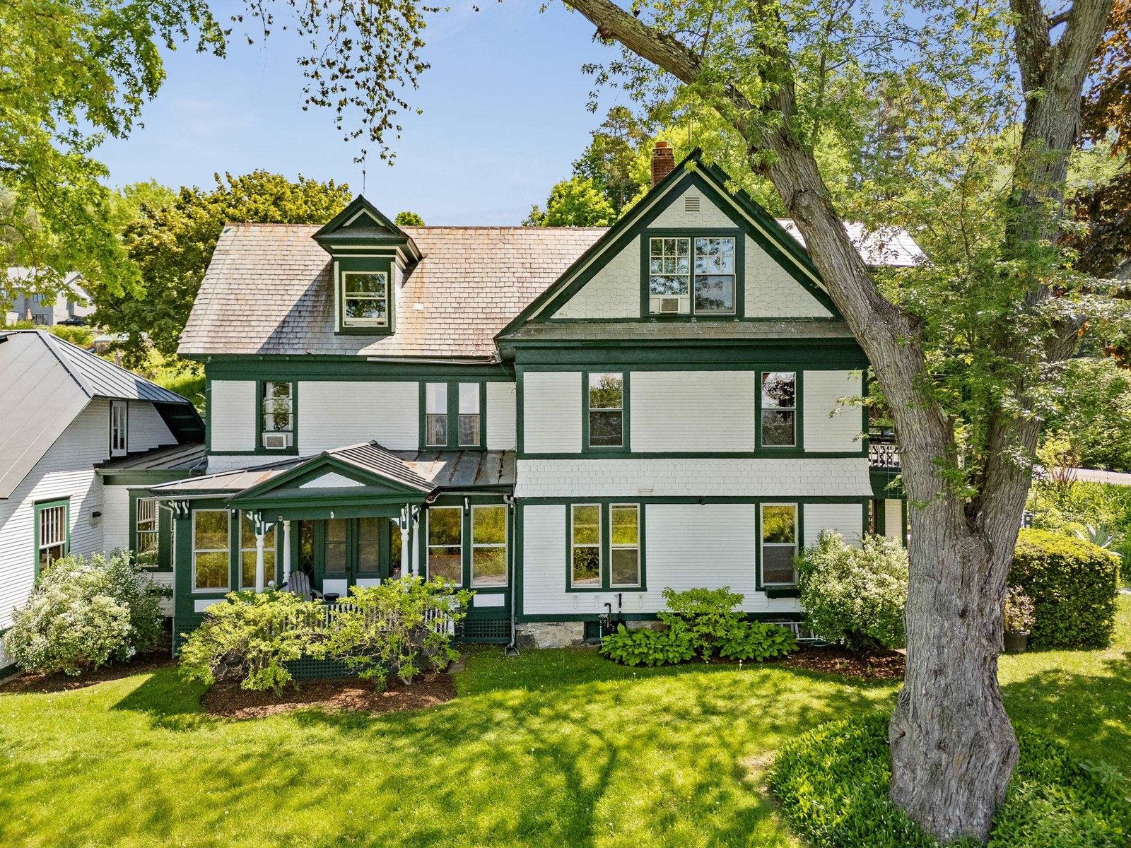 27 Inn Road, Charlotte
