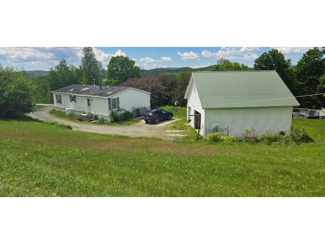 55 Green Avenue, Richford